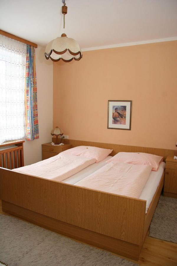 Schmautz Ferienwohnungen & Zimmer Miklauzhof Extérieur photo