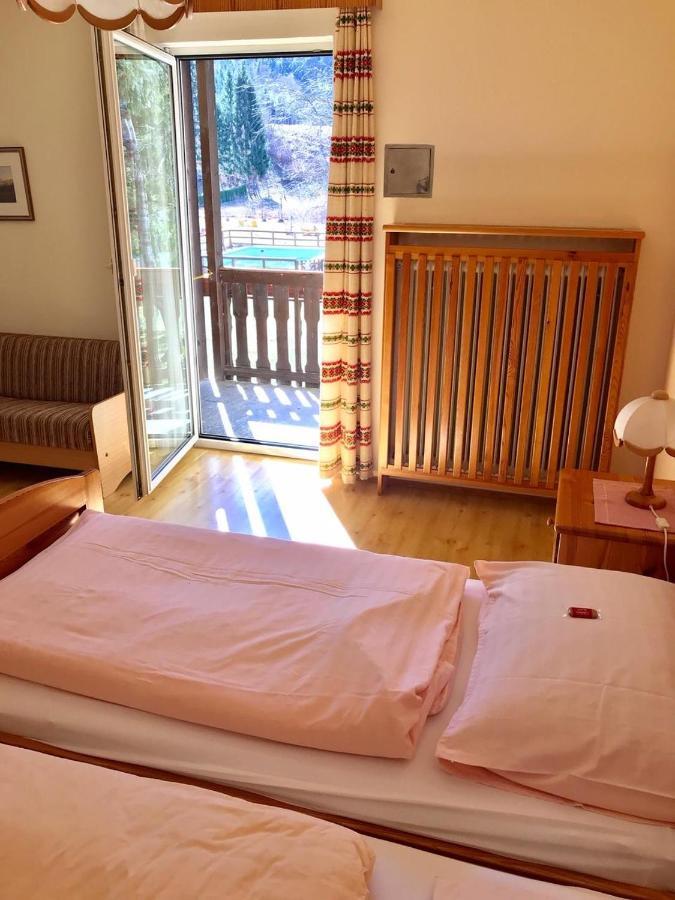 Schmautz Ferienwohnungen & Zimmer Miklauzhof Extérieur photo